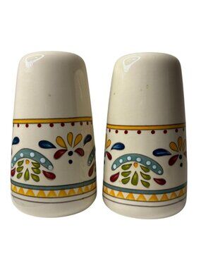 Bobby Flay Salt & Pepper Shaker Set Sevilla 3.75” Earthenware 3,4 Pair Excellent